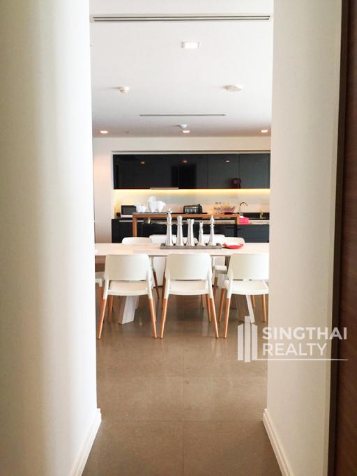 For RENT : The River / 2 Bedroom / 3 Bathrooms / 131 sqm / 90000 THB [6986019]