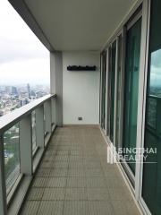 For RENT : The River / 2 Bedroom / 3 Bathrooms / 131 sqm / 90000 THB [6986019]