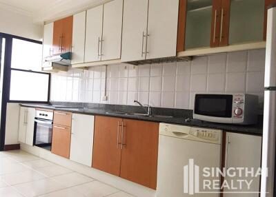 For RENT : P.R.Home III Apartment / 3 Bedroom / 3 Bathrooms / 301 sqm / 90000 THB [7274355]