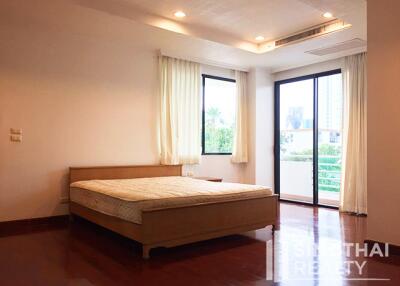 For RENT : P.R.Home III Apartment / 3 Bedroom / 3 Bathrooms / 301 sqm / 90000 THB [7274355]