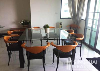 For RENT : Sathorn Gardens / 3 Bedroom / 4 Bathrooms / 205 sqm / 90000 THB [7348561]