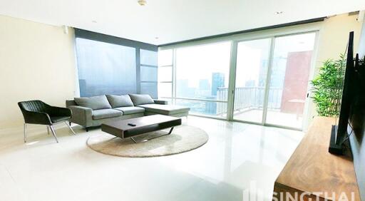 For RENT : Fullerton Sukhumvit / 3 Bedroom / 3 Bathrooms / 133 sqm / 90000 THB [7574469]