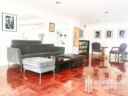 For RENT : G.M. Mansion / 3 Bedroom / 3 Bathrooms / 381 sqm / 90000 THB [8010253]