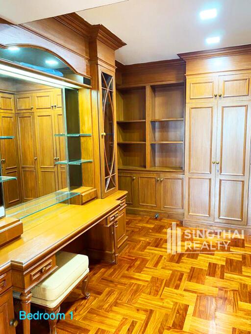 For RENT : Raj Mansion / 4 Bedroom / 4 Bathrooms / 381 sqm / 90000 THB [8575673]