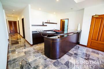 For RENT : Raintree Village Apartment / 3 Bedroom / 3 Bathrooms / 269 sqm / 90000 THB [8582833]