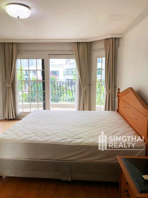 For RENT : N.S. Park / 3 Bedroom / 4 Bathrooms / 195 sqm / 90000 THB [8718824]