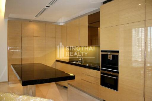 For RENT : Saladaeng Residences / 2 Bedroom / 2 Bathrooms / 125 sqm / 90000 THB [8934440]