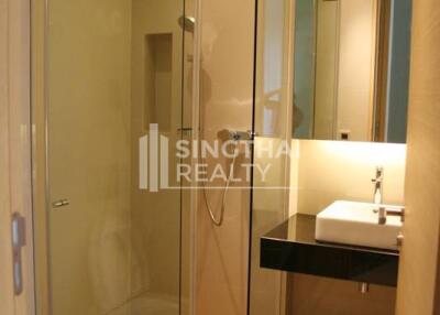 For RENT : Saladaeng Residences / 2 Bedroom / 2 Bathrooms / 125 sqm / 90000 THB [8934440]