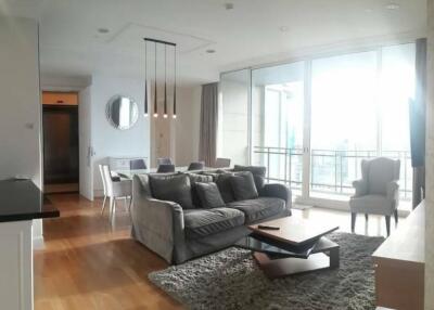 For RENT : Royce Private Residences / 3 Bedroom / 3 Bathrooms / 142 sqm / 90000 THB [9255872]