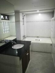 For RENT : Asa Garden / 3 Bedroom / 3 Bathrooms / 300 sqm / 90000 THB [9767260]