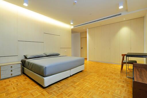 For RENT : BioHouse service Apartment / 2 Bedroom / 2 Bathrooms / 127 sqm / 90000 THB [8806144]