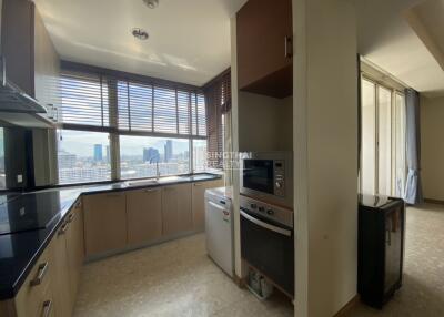 For RENT : Hampton Thonglor 10 / 3 Bedroom / 3 Bathrooms / 160 sqm / 90000 THB [R10250]