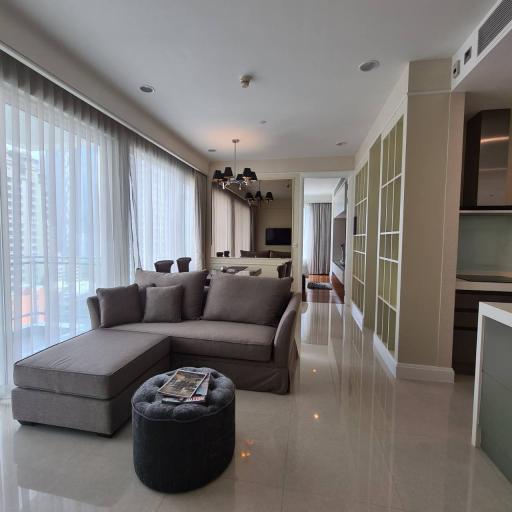 For RENT : Q Langsuan / 2 Bedroom / 2 Bathrooms / 106 sqm / 90000 THB [10553860]