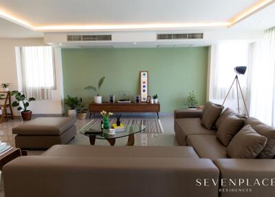 For RENT : Seven Place Executive Residences / 3 Bedroom / 3 Bathrooms / 286 sqm / 92000 THB [7550401]