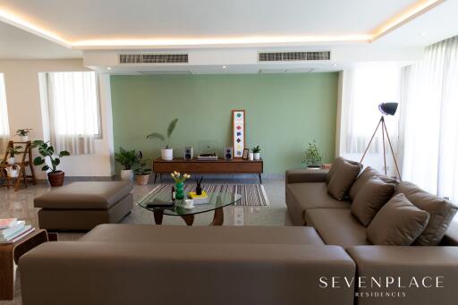 For RENT : Seven Place Executive Residences / 3 Bedroom / 3 Bathrooms / 286 sqm / 92000 THB [7550401]