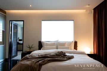 For RENT : Seven Place Executive Residences / 3 Bedroom / 3 Bathrooms / 286 sqm / 92000 THB [7550401]