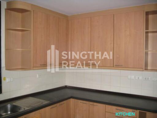 For RENT : President Park Sukhumvit 24 / 4 Bedroom / 3 Bathrooms / 401 sqm / 95000 THB [2934947]