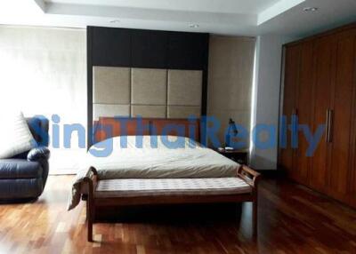 For RENT : Avenue 61 / 3 Bedroom / 4 Bathrooms / 271 sqm / 95000 THB [3330047]