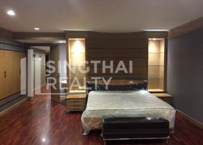 For RENT : Lake Avenue / 2 Bedroom / 3 Bathrooms / 327 sqm / 95000 THB [4272779]