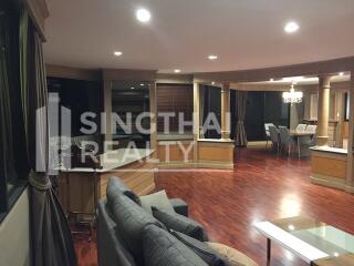 For RENT : Lake Avenue / 2 Bedroom / 3 Bathrooms / 327 sqm / 95000 THB [4272779]