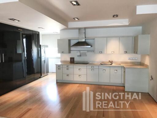 For RENT : Ficus Lane / 3 Bedroom / 3 Bathrooms / 211 sqm / 95000 THB [5759987]