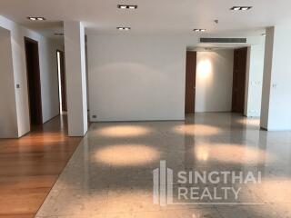 For RENT : Ficus Lane / 3 Bedroom / 3 Bathrooms / 211 sqm / 95000 THB [5759987]