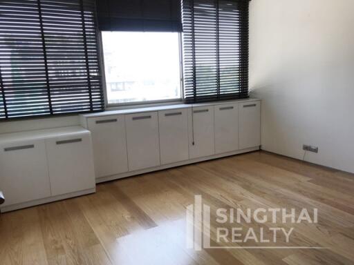 For RENT : Ficus Lane / 3 Bedroom / 3 Bathrooms / 211 sqm / 95000 THB [5759987]