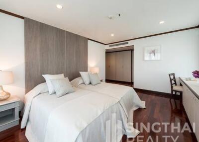 For RENT : Mayfair Garden / 3 Bedroom / 3 Bathrooms / 261 sqm / 95000 THB [6227214]