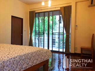 For RENT : House Ekkamai / 4 Bedroom / 5 Bathrooms / 311 sqm / 95000 THB [6673831]