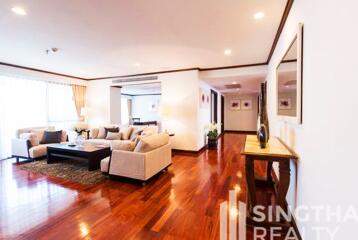 For RENT : Mayfair Garden / 3 Bedroom / 3 Bathrooms / 261 sqm / 95000 THB [6911689]