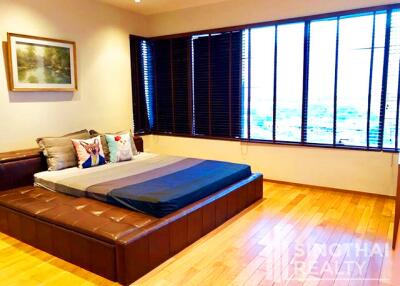 For RENT : The Emporio Place / 3 Bedroom / 4 Bathrooms / 162 sqm / 95000 THB [7120001]