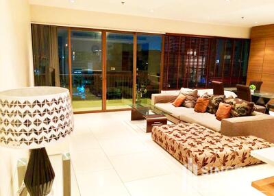 For RENT : The Emporio Place / 3 Bedroom / 4 Bathrooms / 162 sqm / 95000 THB [7120001]