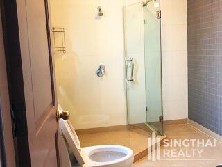 For RENT : Cross Creek / 3 Bedroom / 3 Bathrooms / 273 sqm / 95000 THB [7951132]