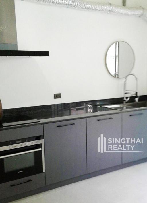 For RENT : Townhouse Thonglor / 3 Bedroom / 4 Bathrooms / 343 sqm / 95000 THB [6694469]