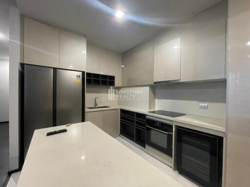 For RENT : LAVIQ Sukhumvit 57 / 3 Bedroom / 3 Bathrooms / 115 sqm / 120000 THB [9742437]