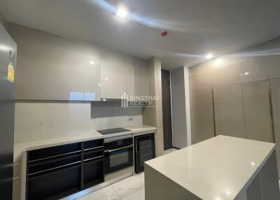 For RENT : LAVIQ Sukhumvit 57 / 3 Bedroom / 3 Bathrooms / 115 sqm / 120000 THB [9742437]