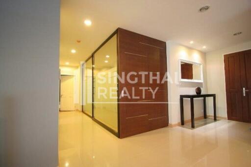 For RENT : The Rise Sukhumvit 39 / 3 Bedroom / 3 Bathrooms / 258 sqm / 100000 THB [3695612]