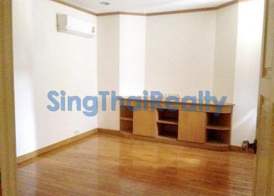 For RENT : House Thonglor / 5 Bedroom / 5 Bathrooms / 351 sqm / 100000 THB [3740768]