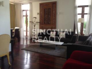 For RENT : House Phrakanong / 3 Bedroom / 4 Bathrooms / 201 sqm / 100000 THB [3862928]