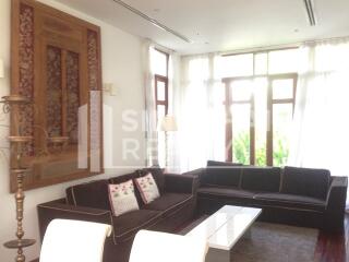 For RENT : House Phrakanong / 3 Bedroom / 4 Bathrooms / 201 sqm / 100000 THB [3862928]