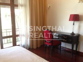 For RENT : House Phrakanong / 3 Bedroom / 4 Bathrooms / 201 sqm / 100000 THB [3862928]