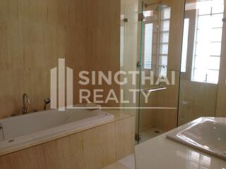 For RENT : House Phrakanong / 3 Bedroom / 4 Bathrooms / 201 sqm / 100000 THB [3862928]