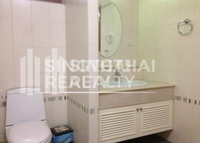 For RENT : House Phrakanong / 4 Bedroom / 5 Bathrooms / 551 sqm / 100000 THB [4039058]