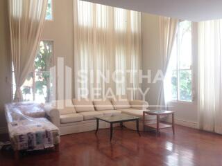 For RENT : House Thonglor / 4 Bedroom / 6 Bathrooms / 401 sqm / 100000 THB [4077719]