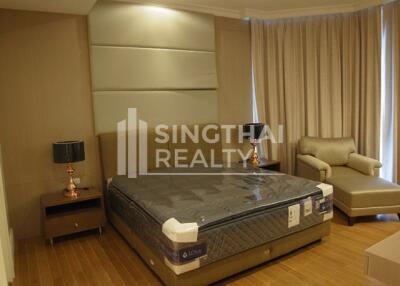 For RENT : Royce Private Residences / 3 Bedroom / 3 Bathrooms / 144 sqm / 100000 THB [4173941]