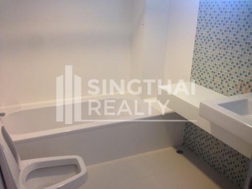 For RENT : Insaf Court / 3 Bedroom / 3 Bathrooms / 301 sqm / 100000 THB [4345910]