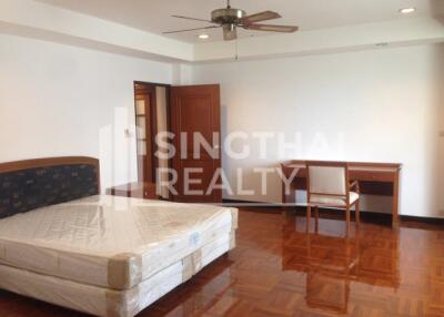 For RENT : Insaf Court / 3 Bedroom / 3 Bathrooms / 301 sqm / 100000 THB [4345910]