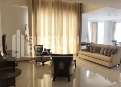 For RENT : The Empire Place / 3 Bedroom / 3 Bathrooms / 213 sqm / 100000 THB [4550096]