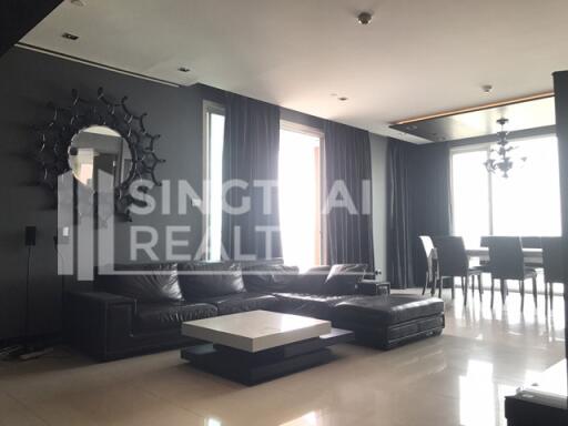 For RENT : Fullerton Sukhumvit / 3 Bedroom / 3 Bathrooms / 171 sqm / 120000 THB [4546973]