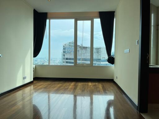 For RENT : The Infinity / 3 Bedroom / 3 Bathrooms / 229 sqm / 100000 THB [4980140]